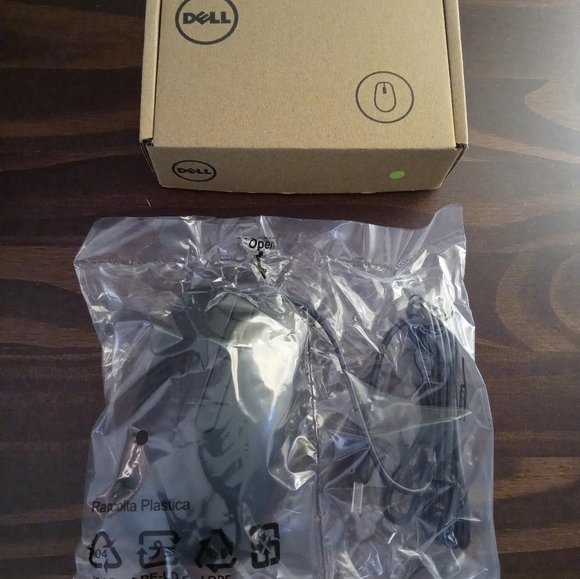 Dell Optical Mouse MS116 (75-BBCB) - Picture 6 of 6